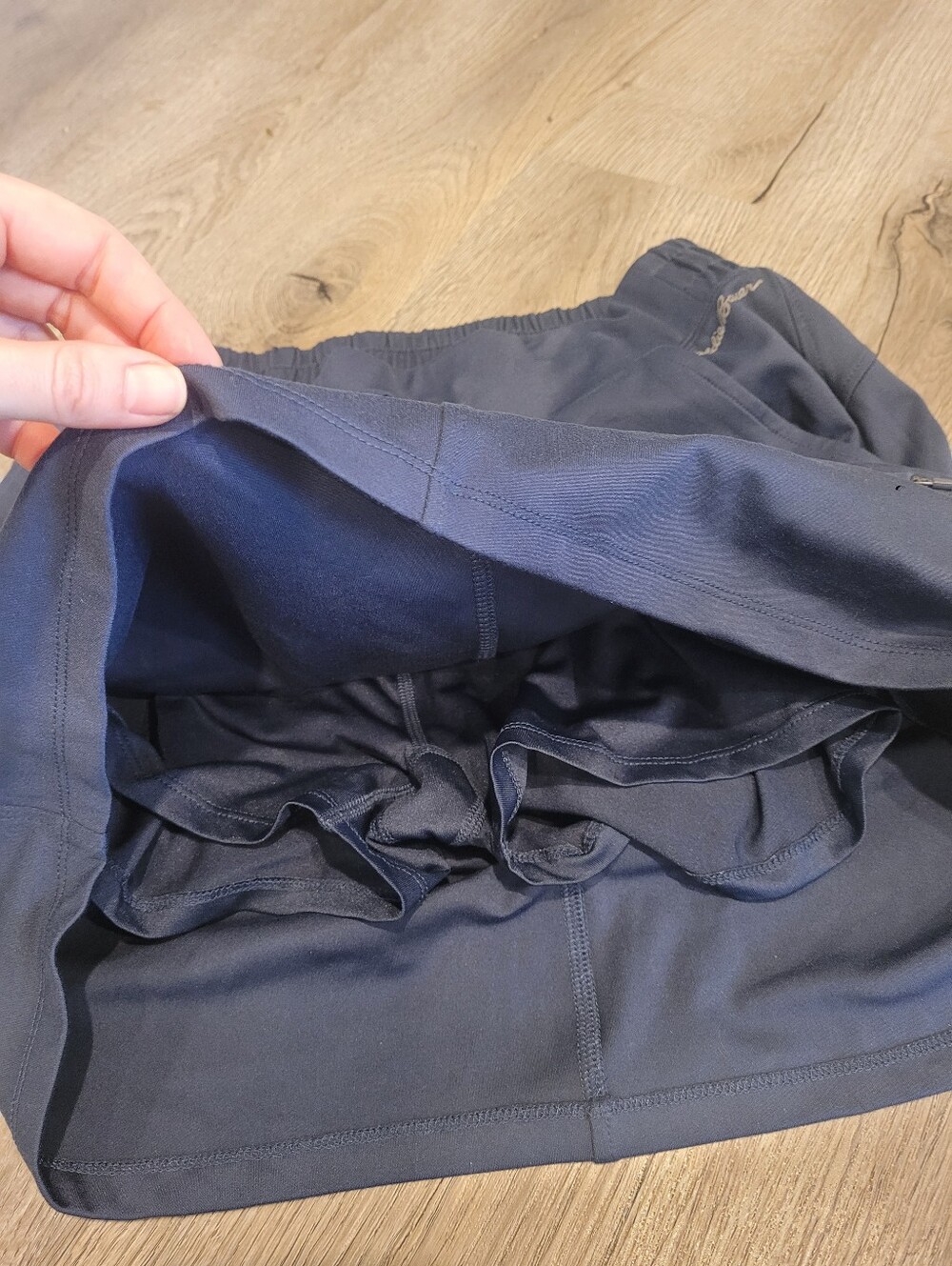 Eddie Bauer Navy Blue Active Performance Skort - Size Medium - Picture 4 of 7